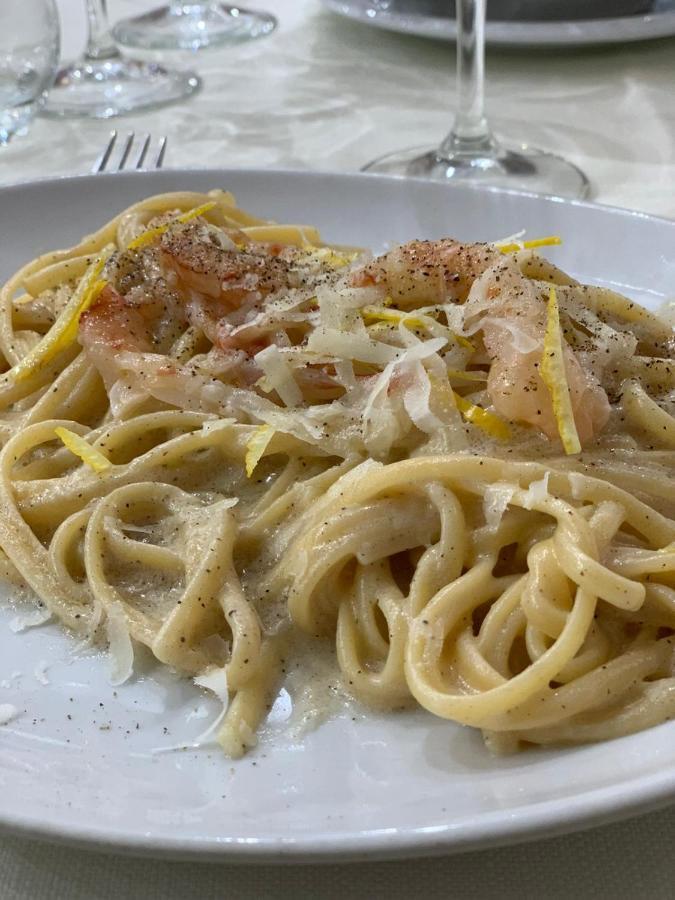 Hotel Sica Montecorvino Rovella Екстер'єр фото